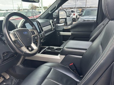 2022 Ford F250 4X4 CREW LARIAT Lariat