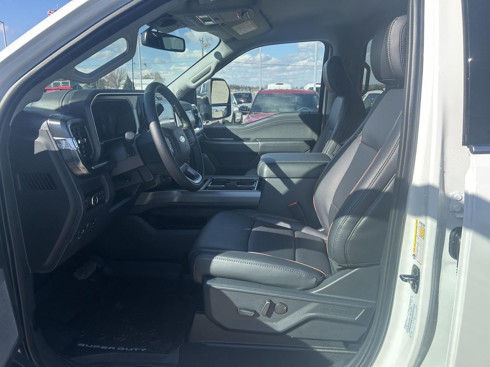 2026 Ford Super Duty F-250® Lariat®