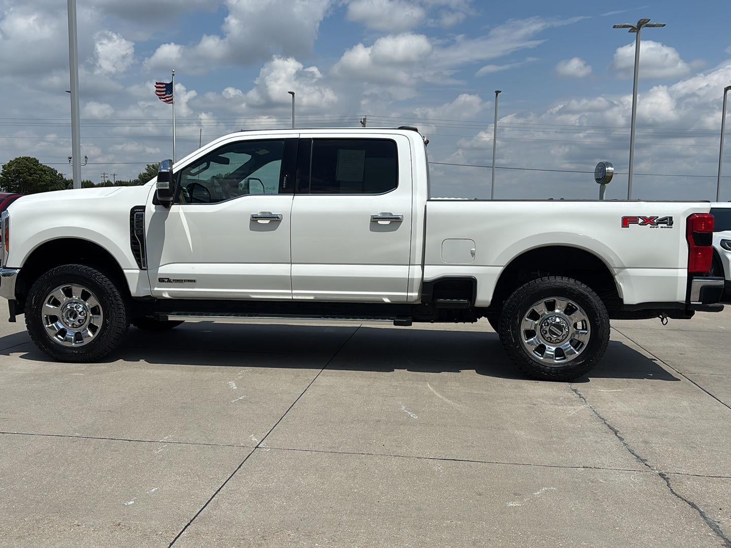 2023 Ford Super Duty F-250 SRW LARIAT