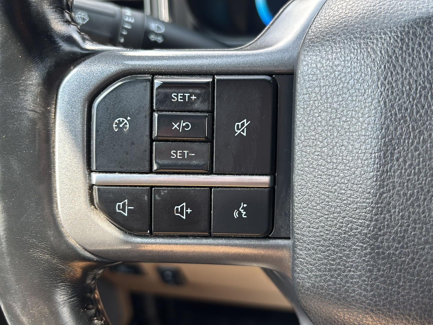 2023 Ford Super Duty F-250 SRW LARIAT
