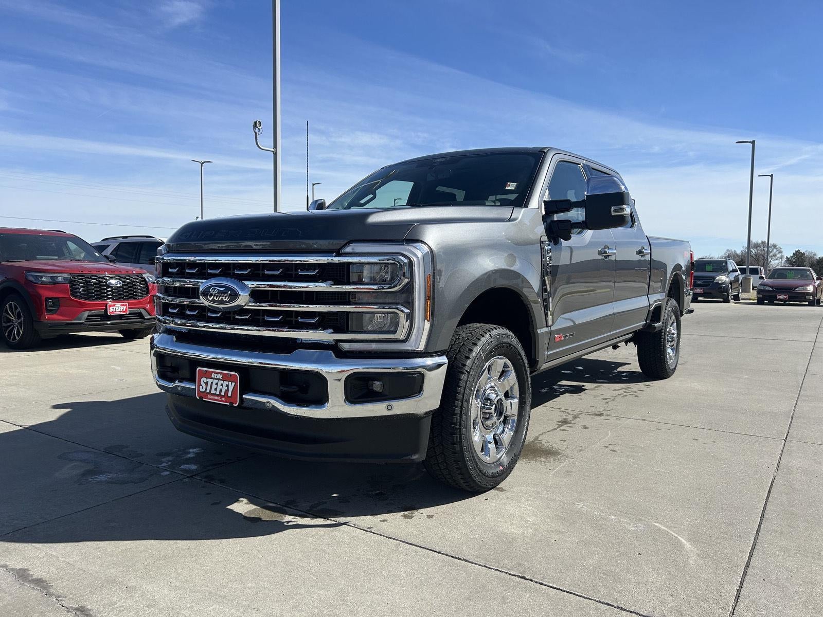 2026 Ford Super Duty F-350® Lariat®