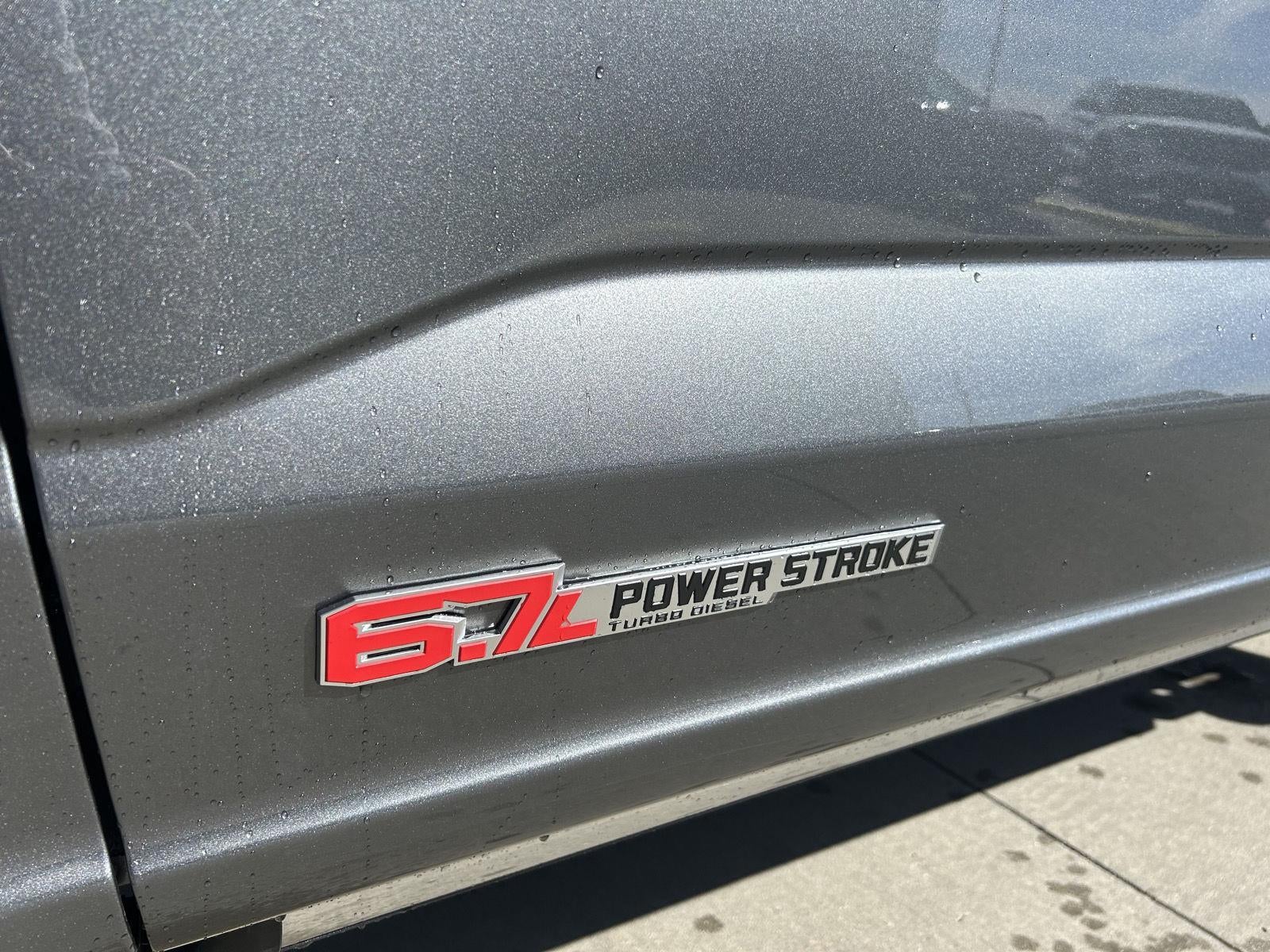 2026 Ford Super Duty F-350® Lariat®