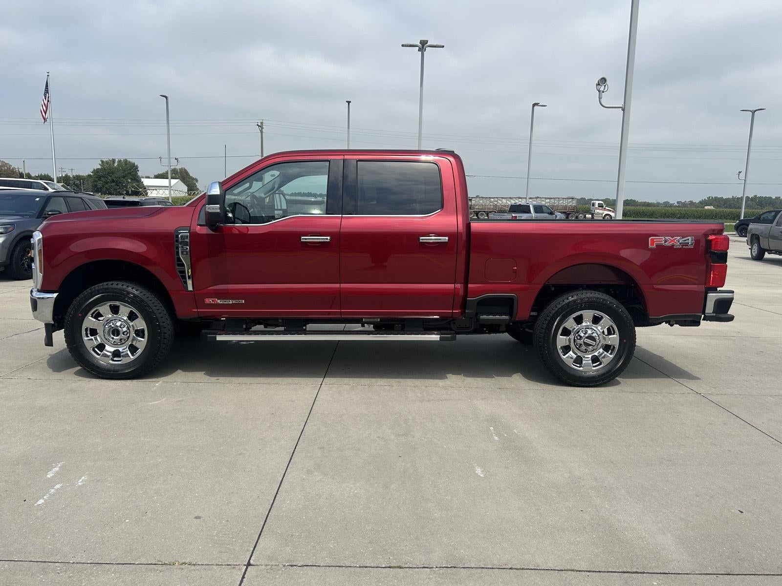 2026 Ford Super Duty F-350® Lariat®