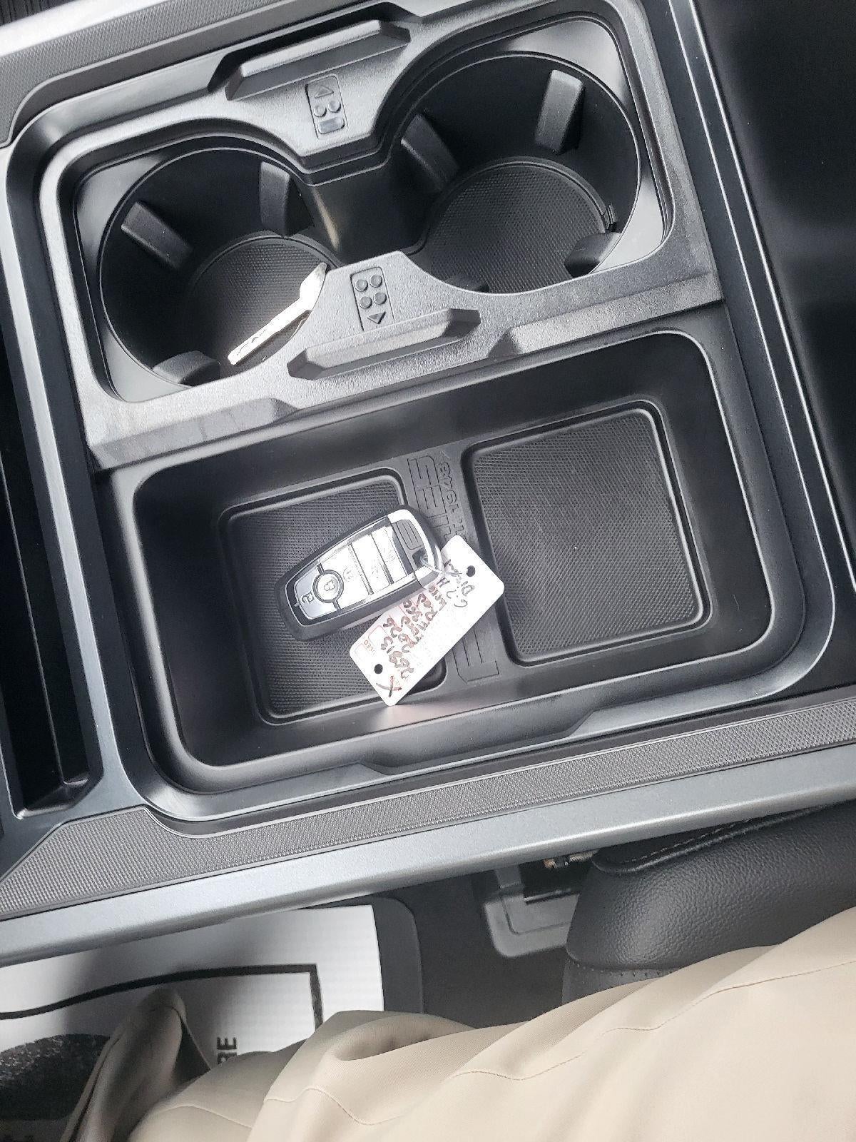 2026 Ford Super Duty F-350® Lariat®