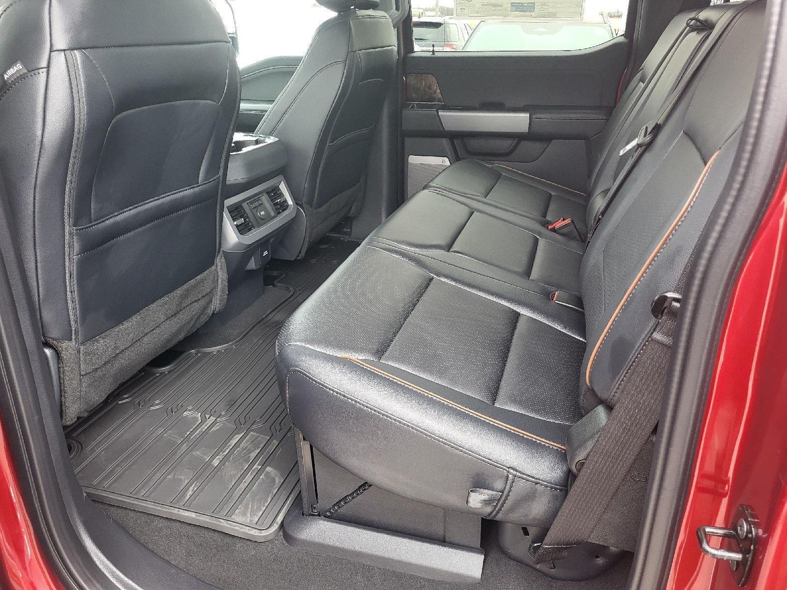 2026 Ford Super Duty F-350® Lariat®