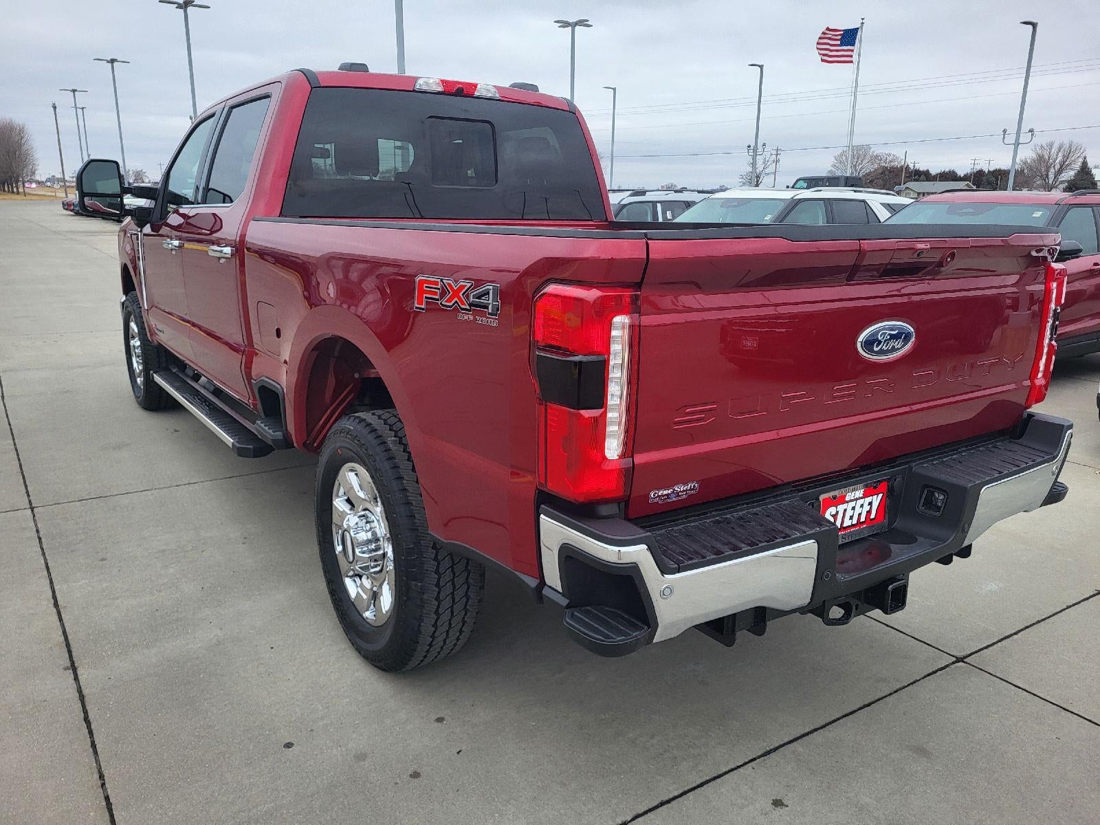 2026 Ford Super Duty F-350® Lariat®