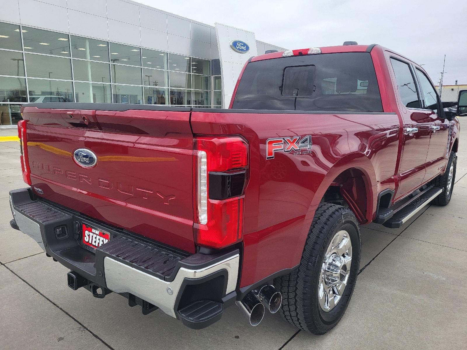 2026 Ford Super Duty F-350® Lariat®