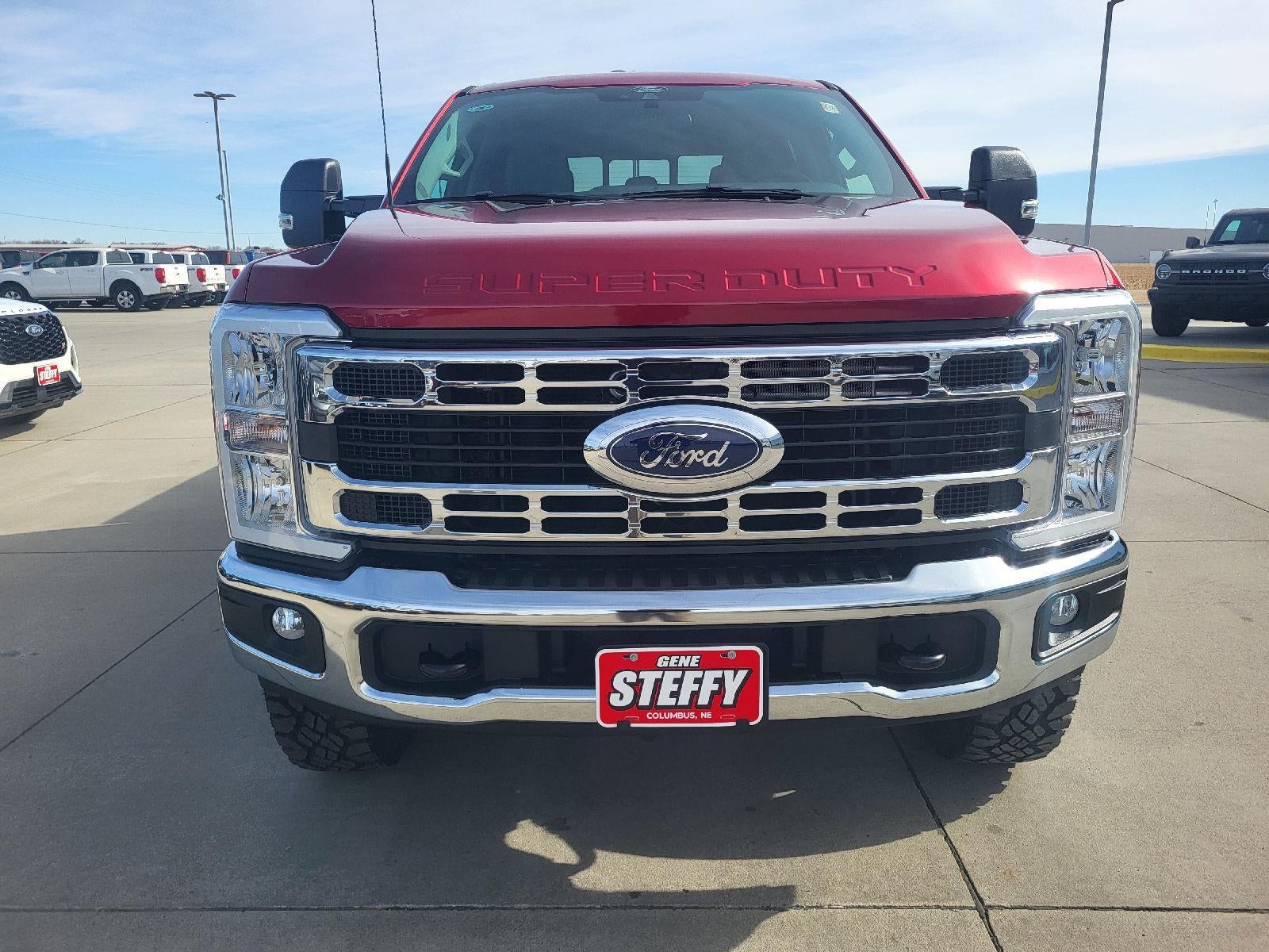 2026 Ford Super Duty F-350® XLT