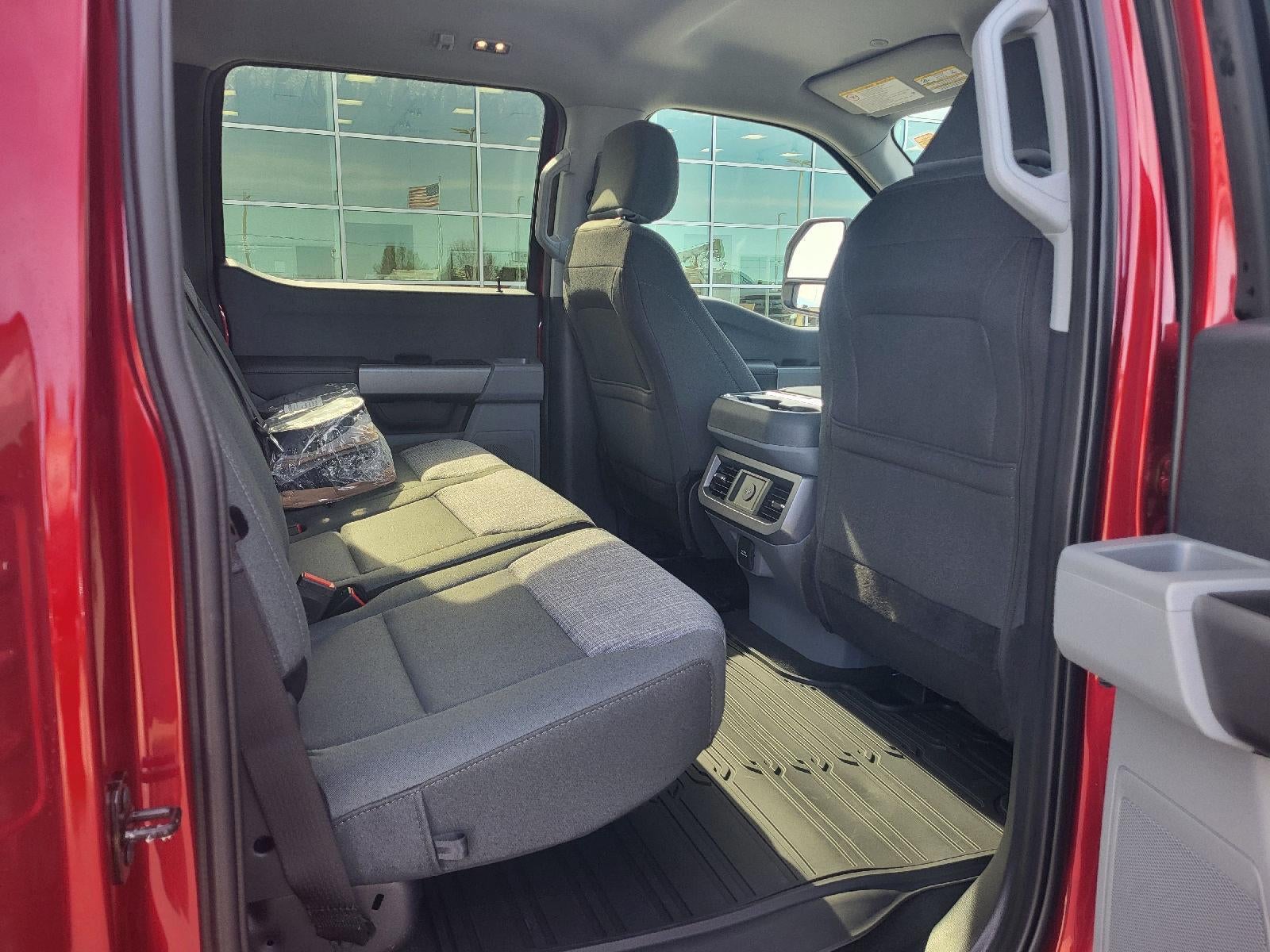 2026 Ford Super Duty F-350® XLT