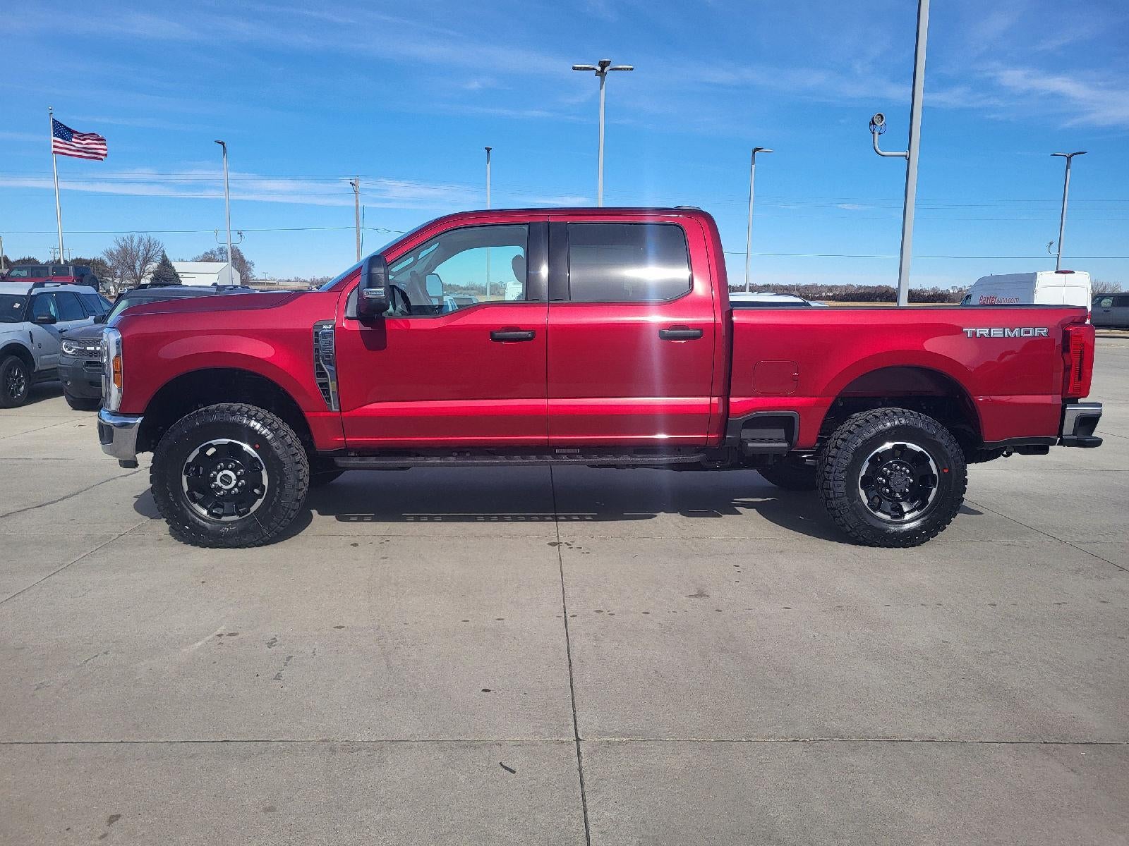 2026 Ford Super Duty F-350® XLT