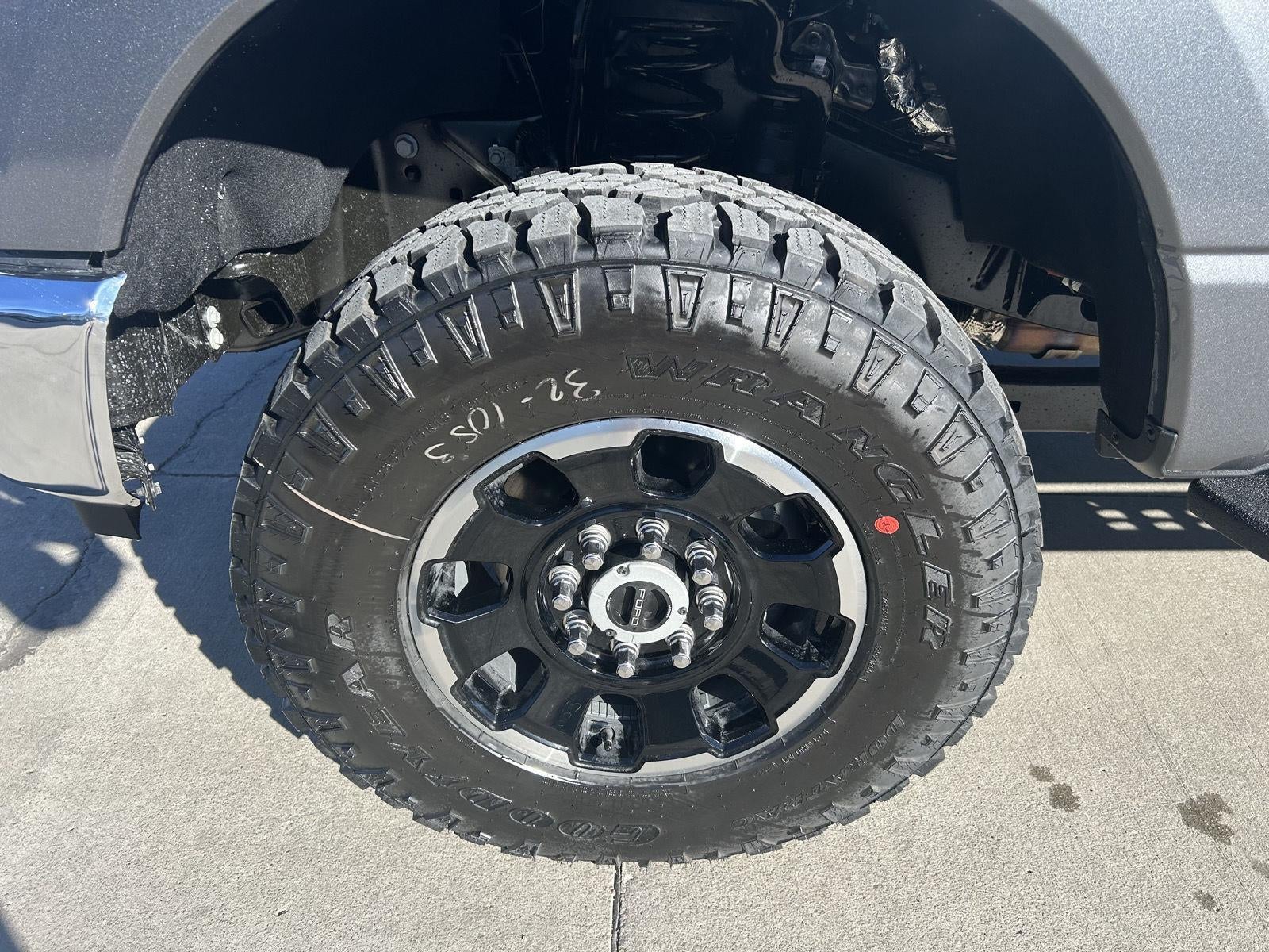 2026 Ford Super Duty F-350® XLT