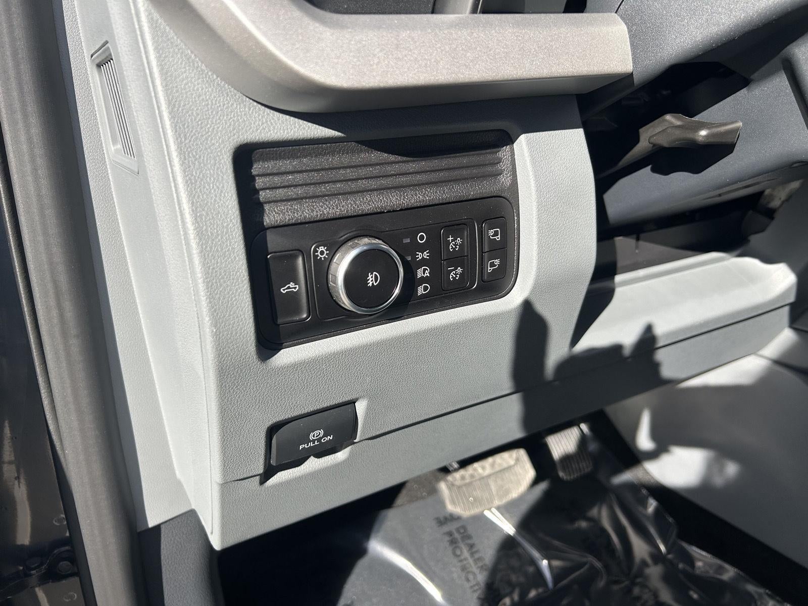 2026 Ford Super Duty F-350® XLT