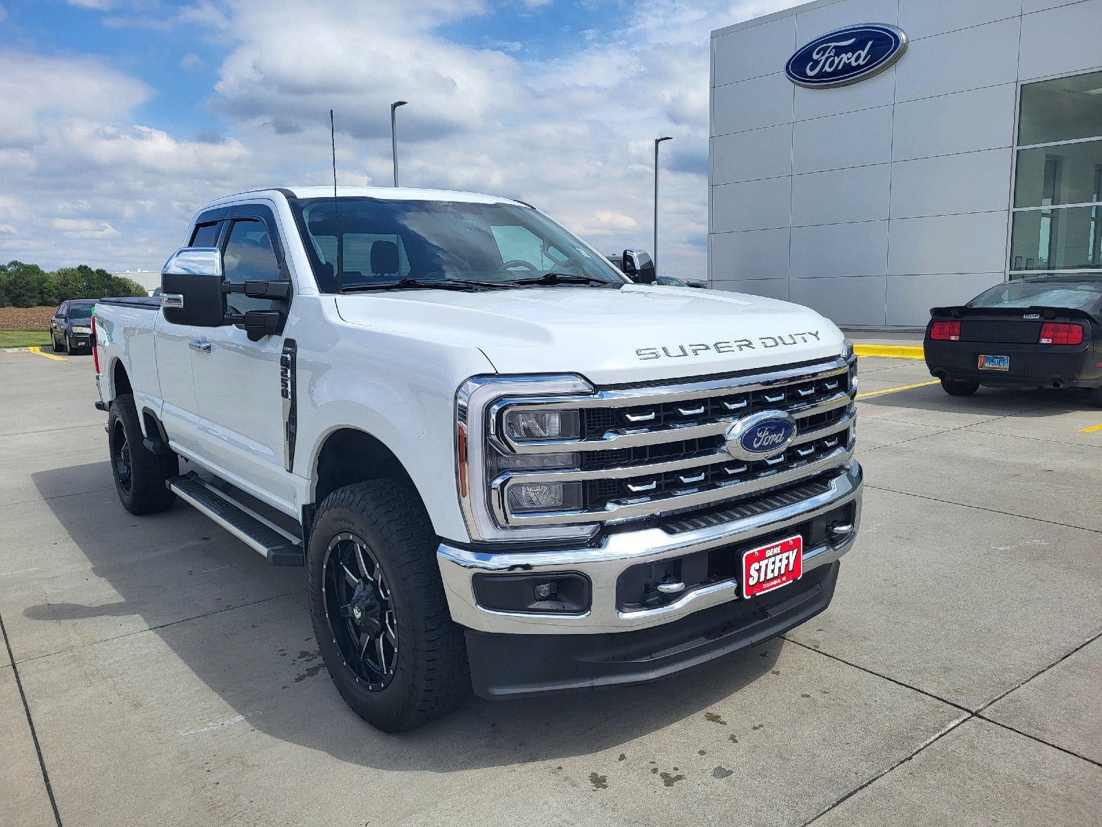 2024 Ford F-250 Lariat 4x4 SuperCab 8' Box's photo