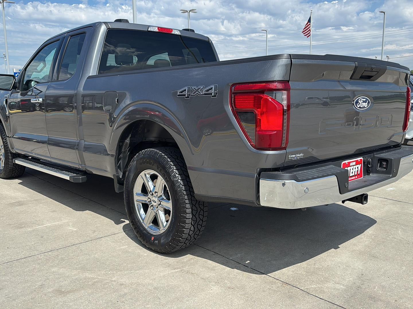 2025 Ford F-150 XLT