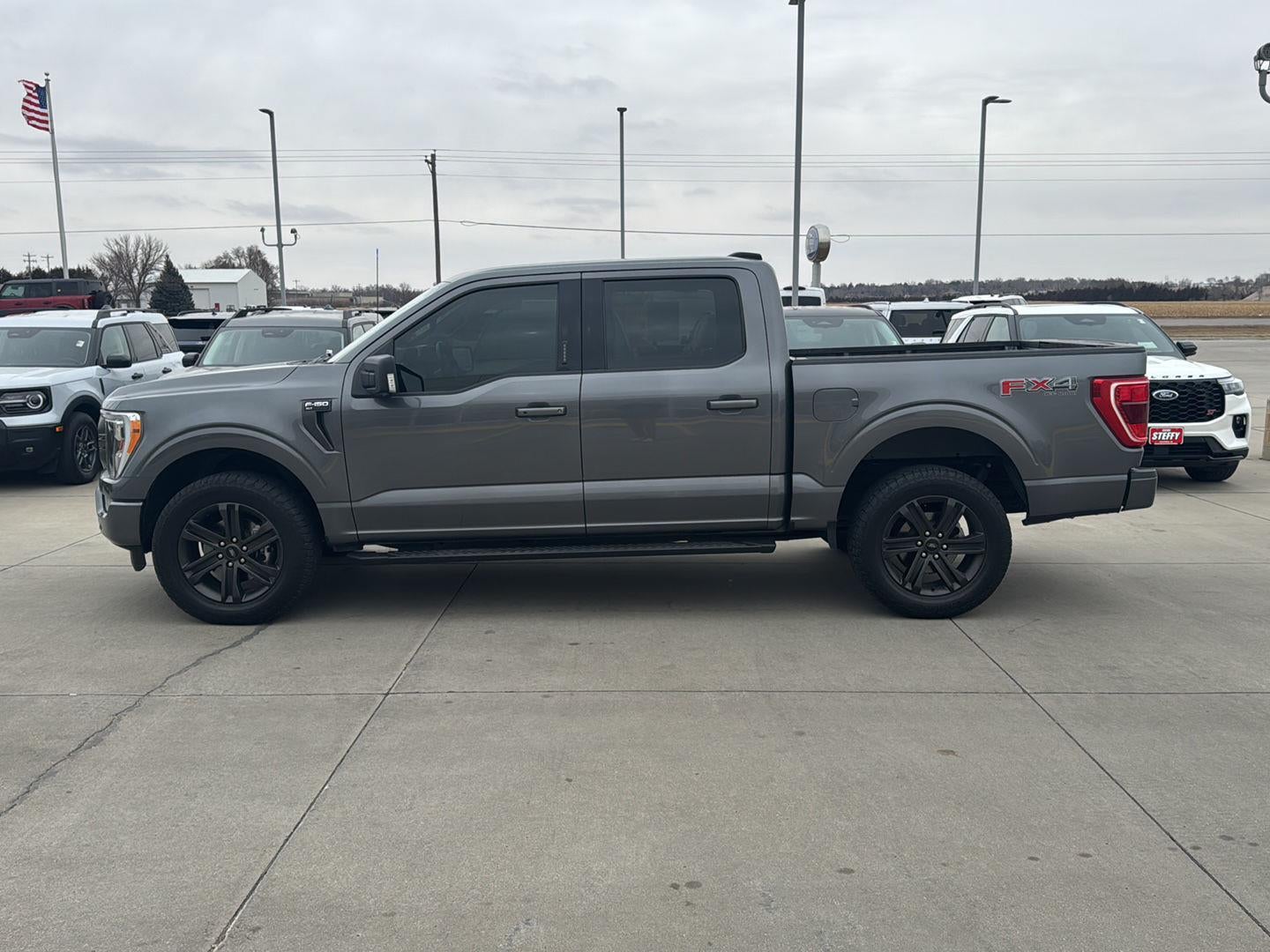 2022 Ford F-150 XLT
