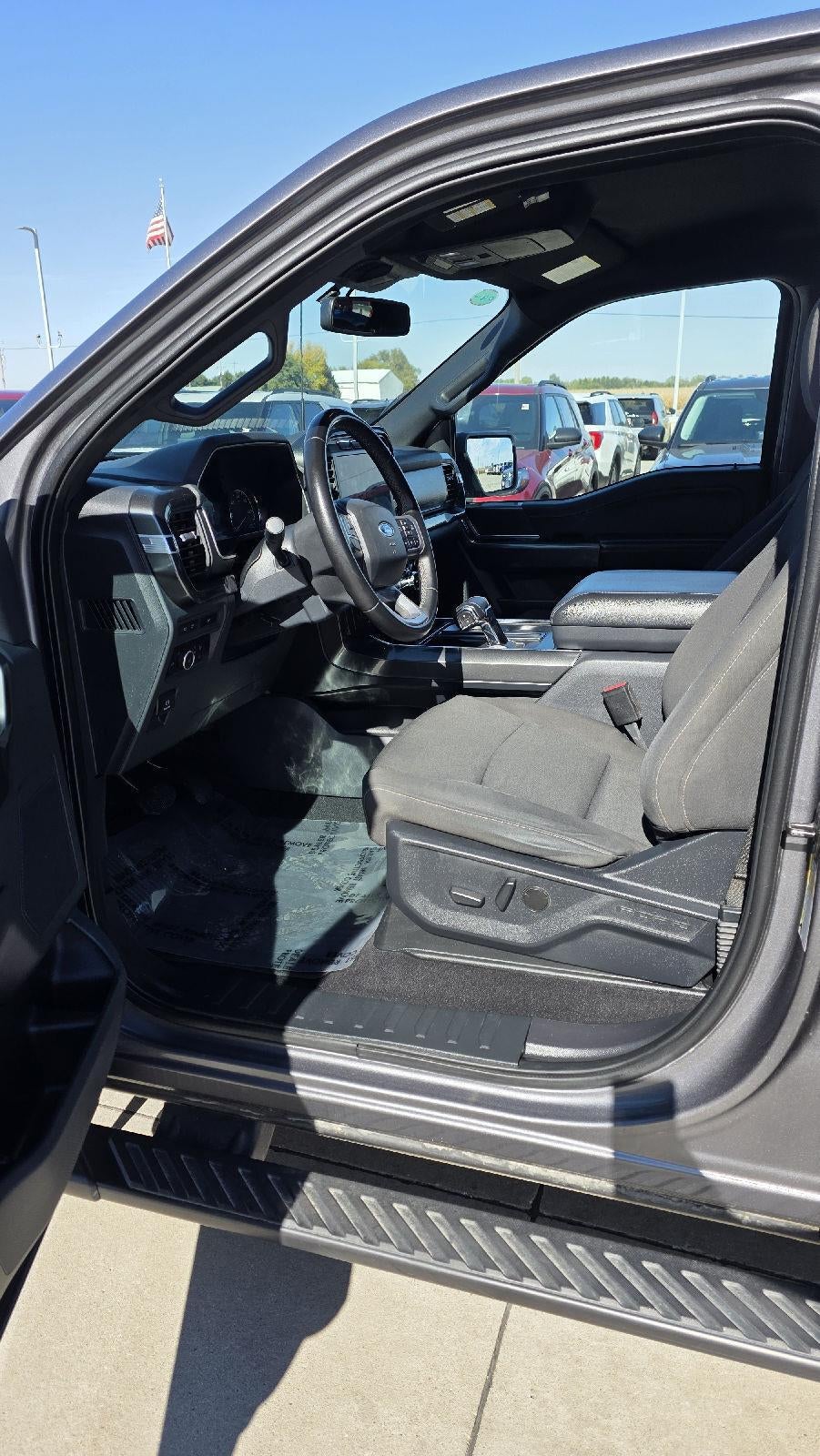 2023 Ford F150 4X4 CREW XLT XLT