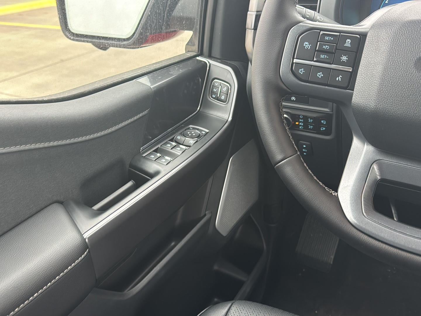 2025 Ford F-150 Lariat®