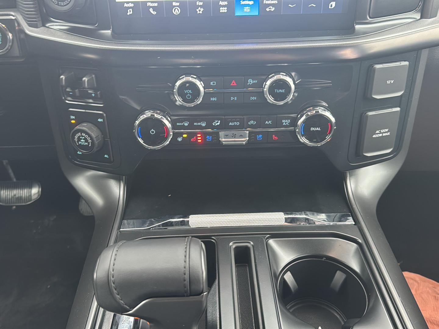 2025 Ford F-150 Lariat®