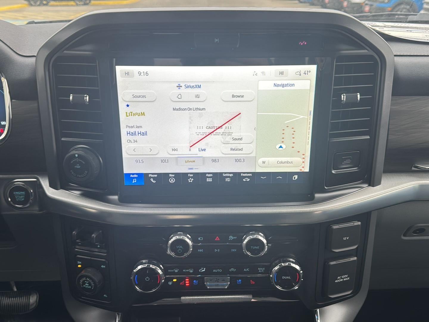 2025 Ford F-150 Lariat®