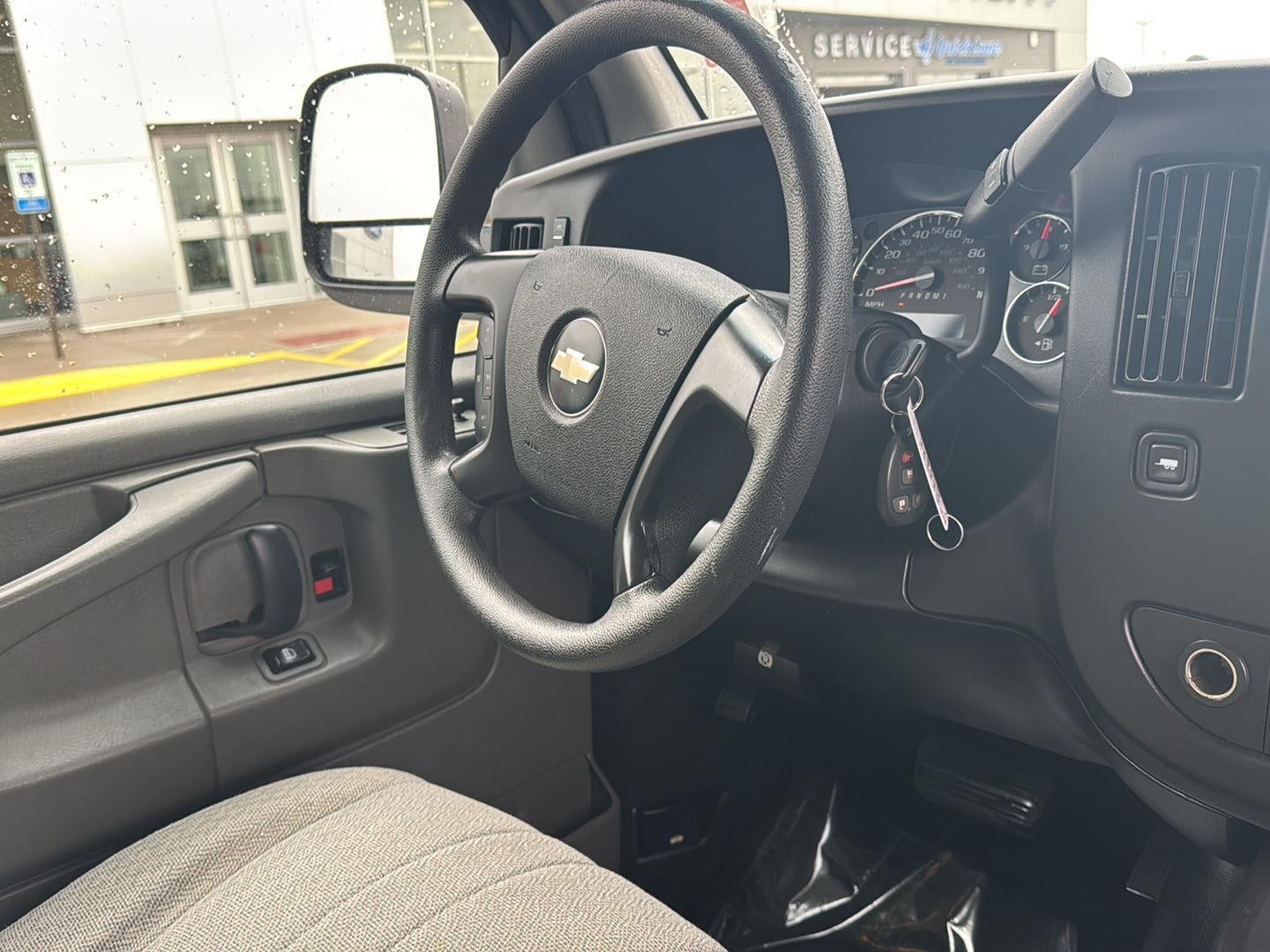 2010 Chevrolet Express Passenger LT