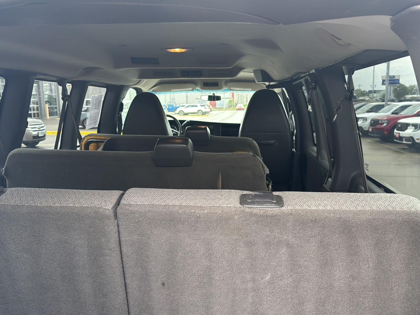 2010 Chevrolet Express Passenger LT