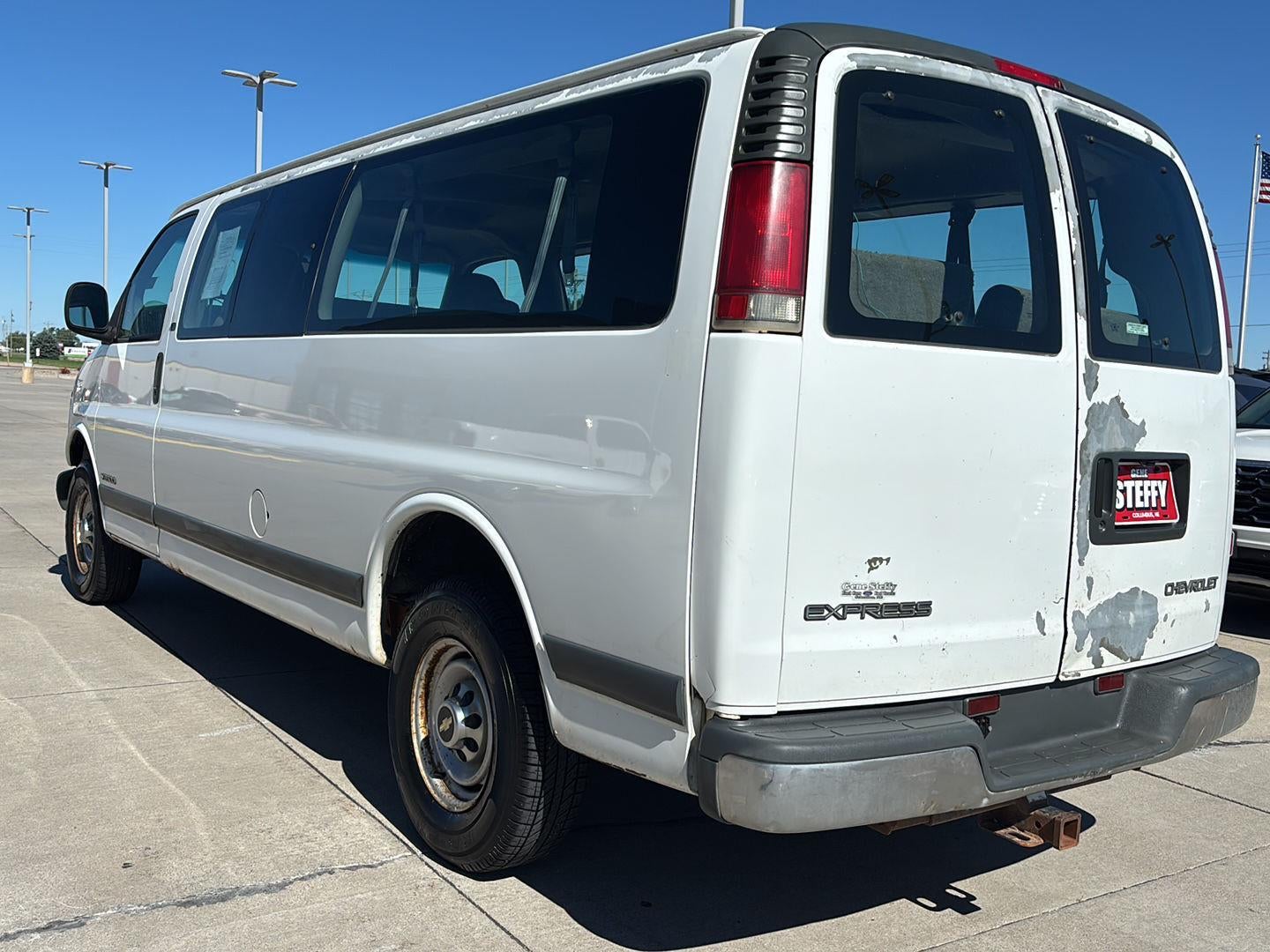 2001 Chevrolet Express Van 3500 155" WB