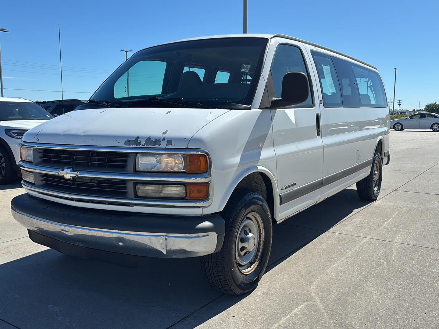 2001 Chevrolet Express Van 3500 155" WB