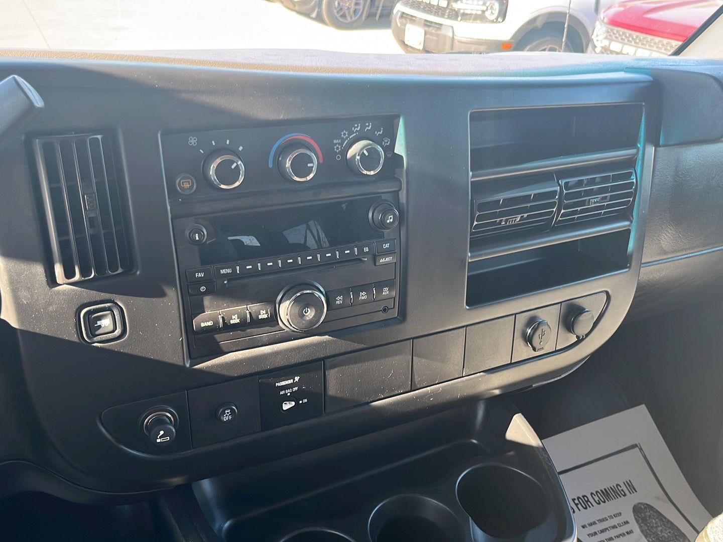 2014 Chevrolet Express Passenger LT