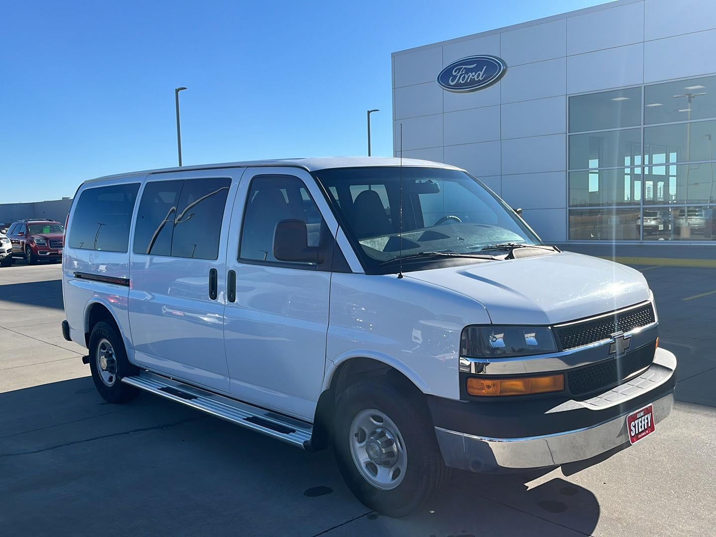 2014 Chevrolet Express Passenger LT