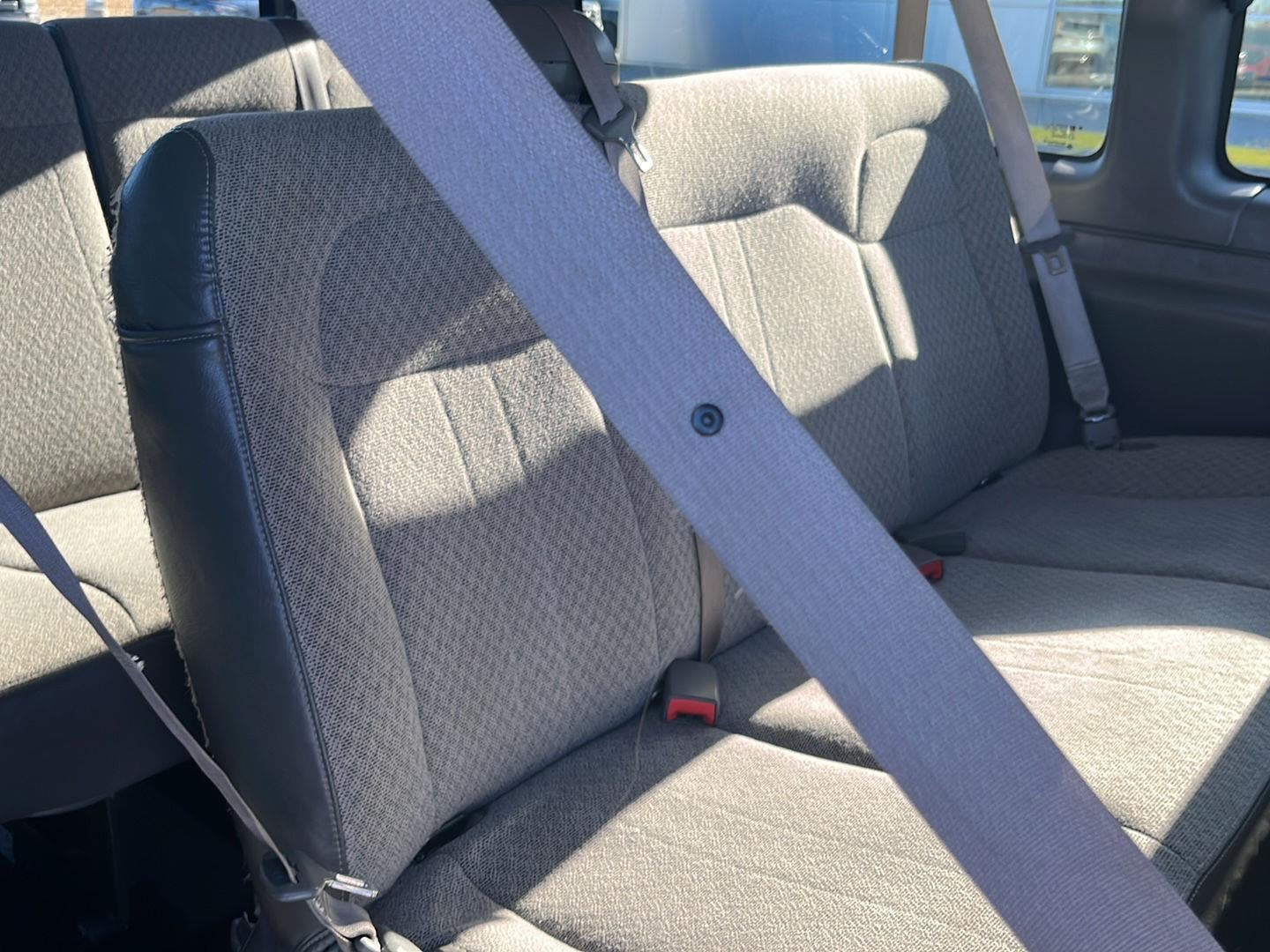 2014 Chevrolet Express Passenger LT