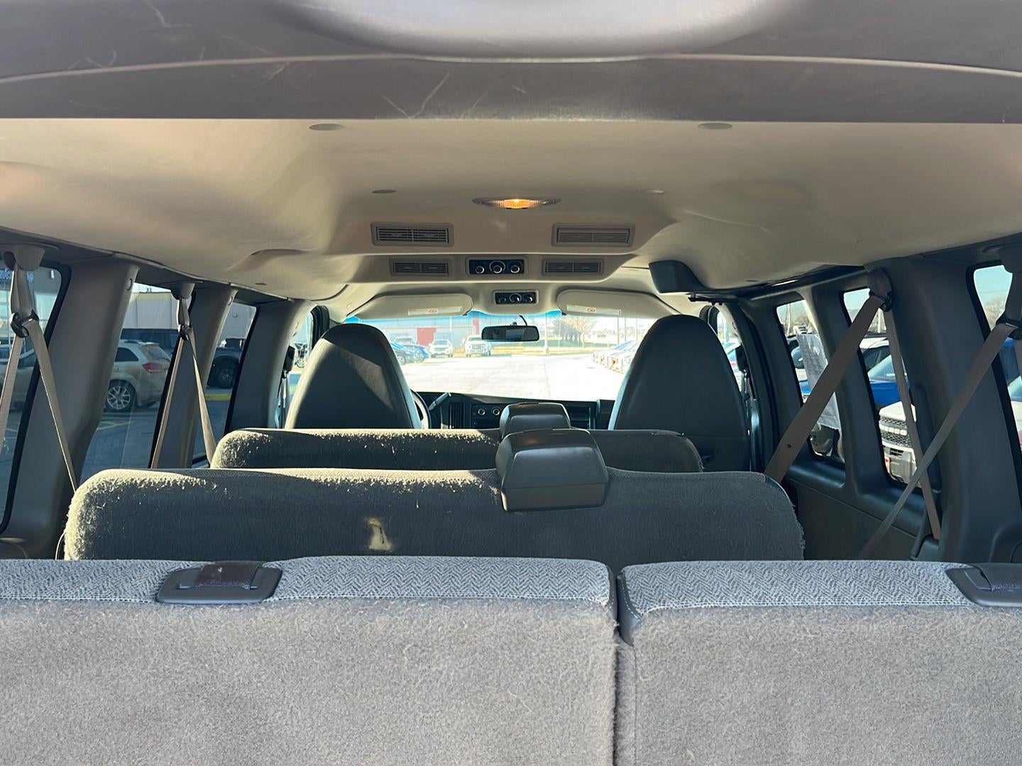 2014 Chevrolet Express Passenger LT