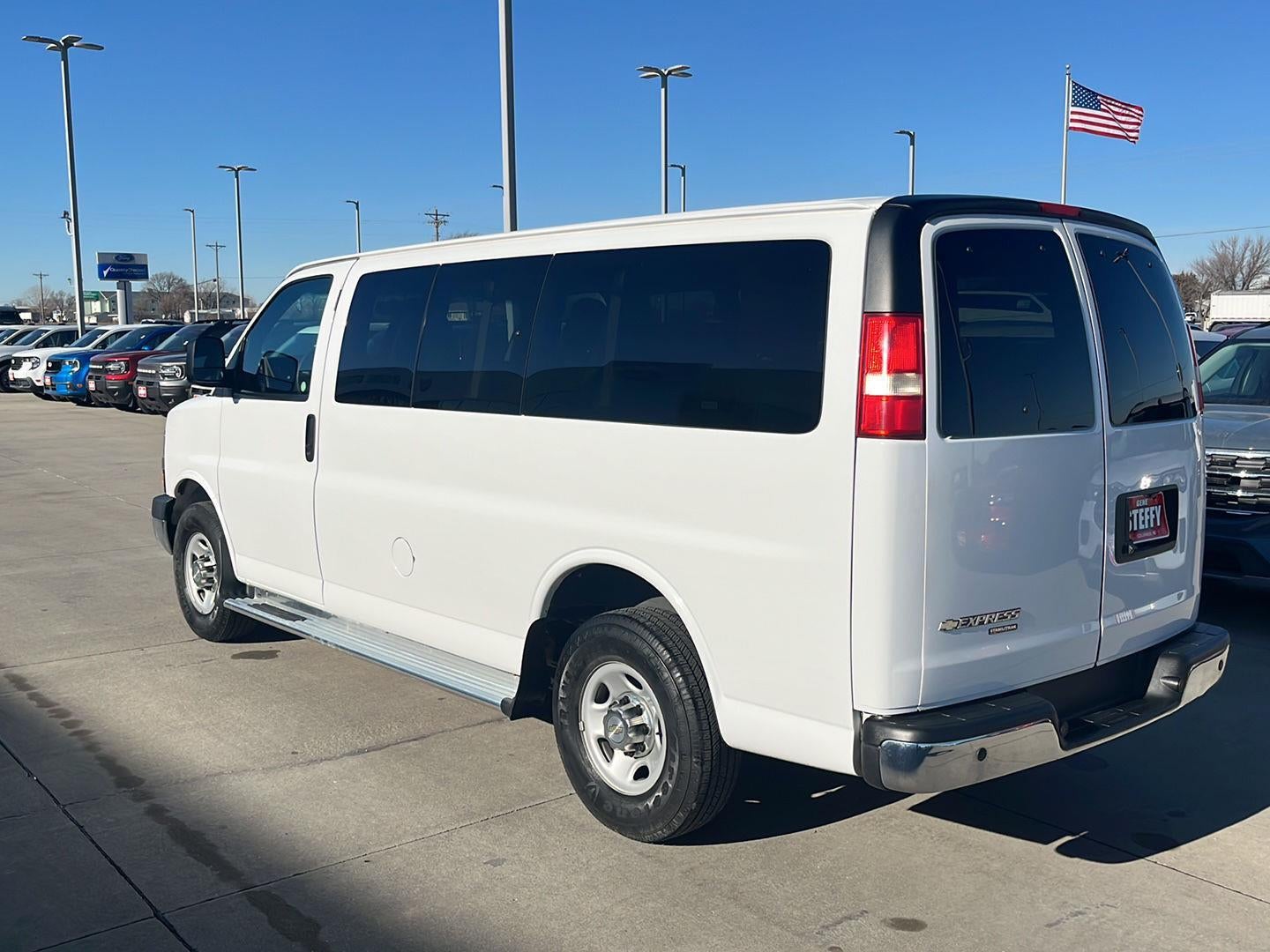 2014 Chevrolet Express Passenger LT