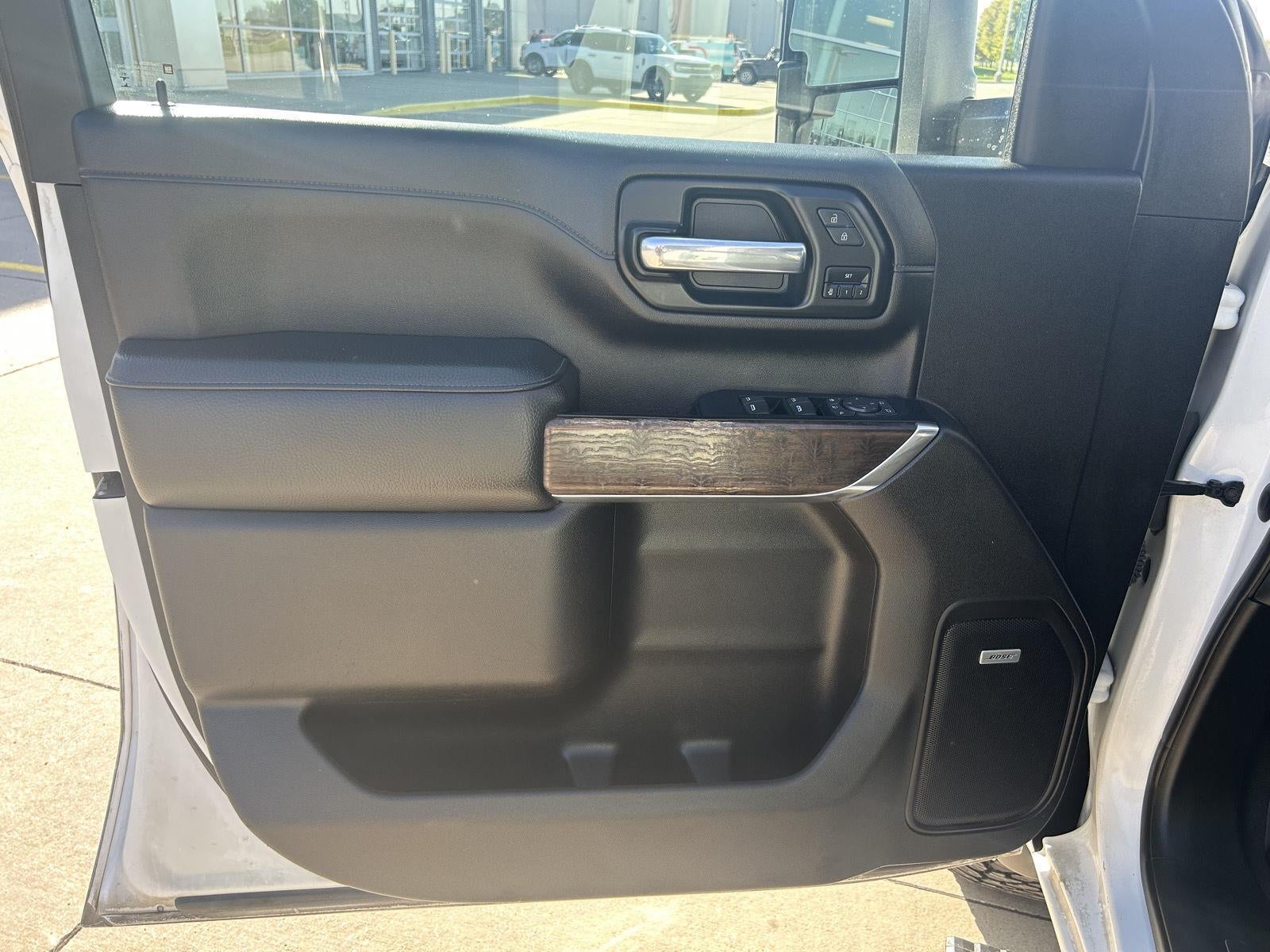 2023 GMC Sierra 2500HD Denali