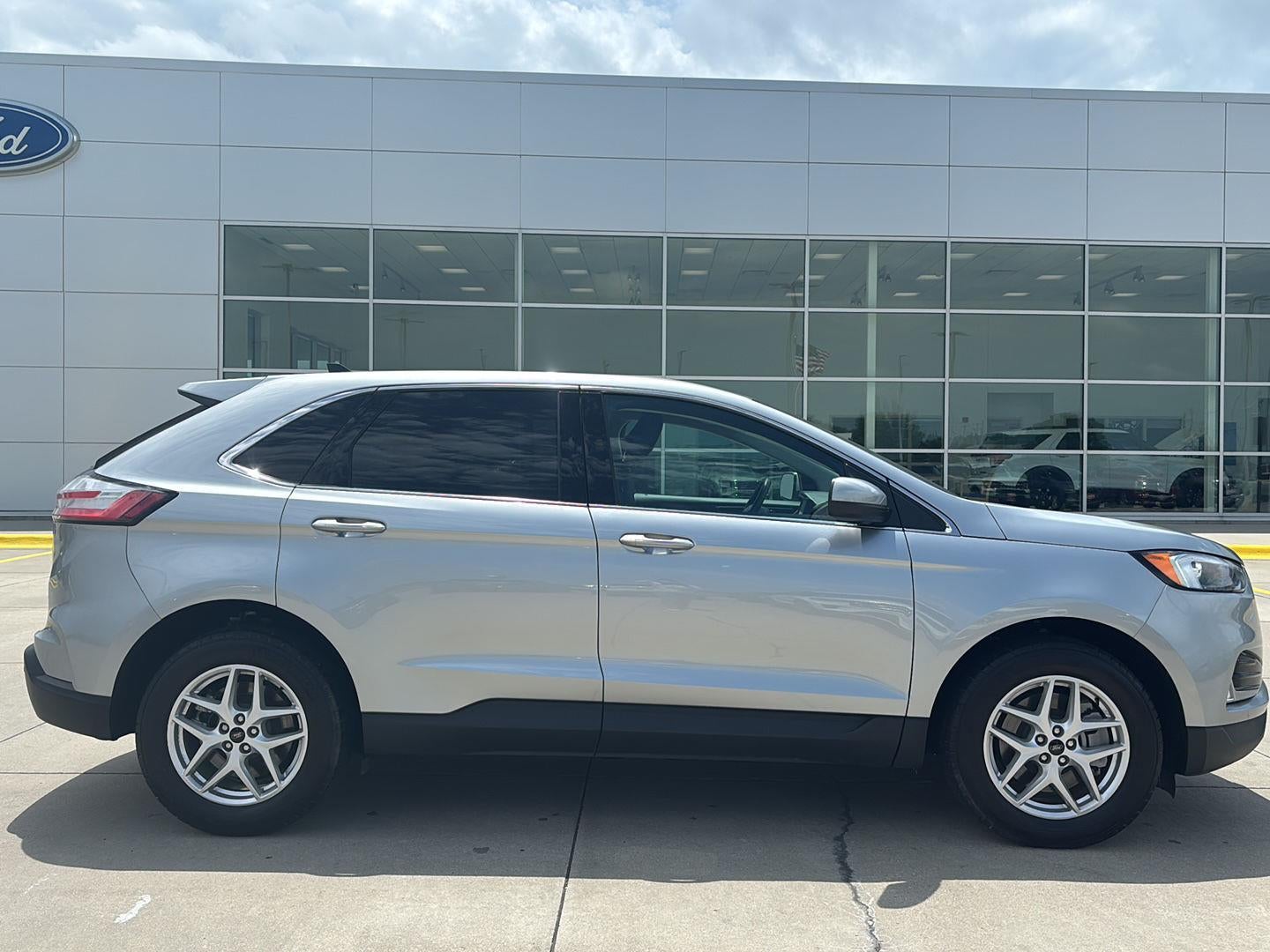 2023 Ford Edge SEL