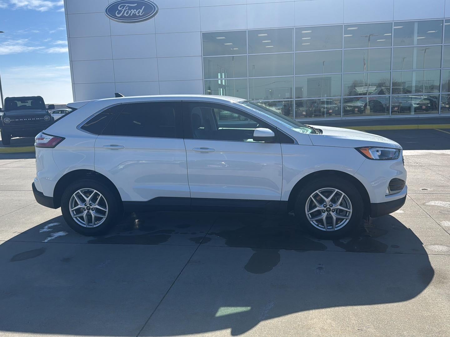 2020 Ford Edge SEL