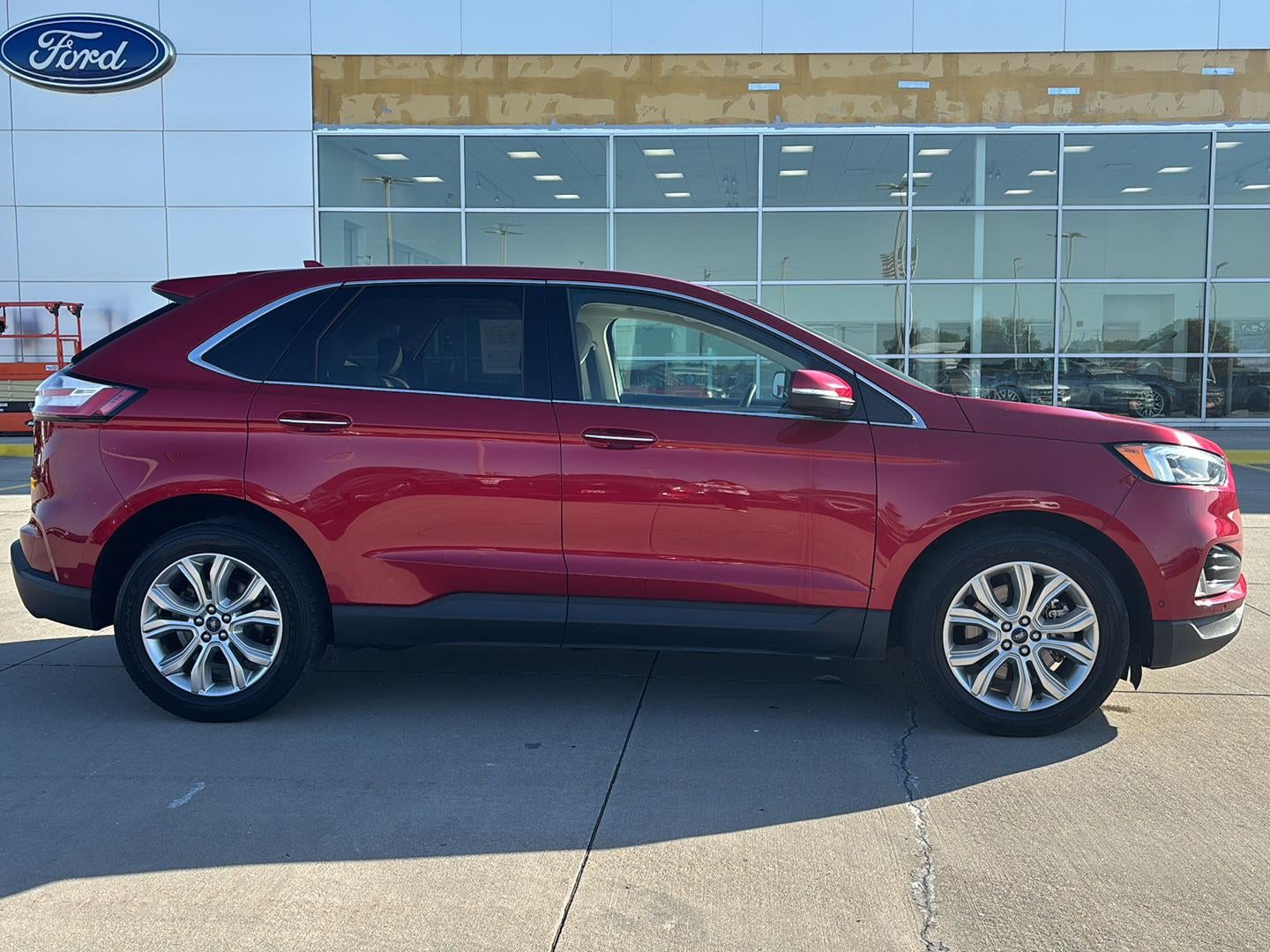 2020 Ford Edge Titanium