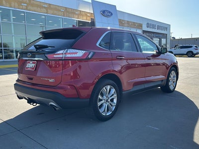 2020 Ford Edge Titanium