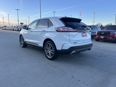 2022 Ford Edge Titanium