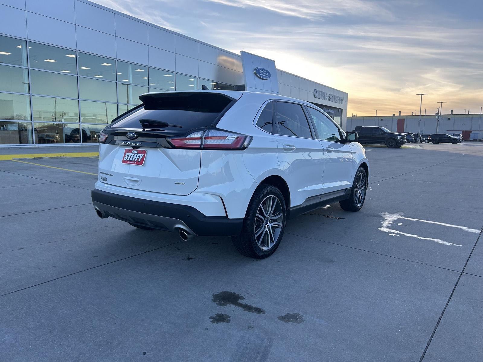 2022 Ford Edge Titanium