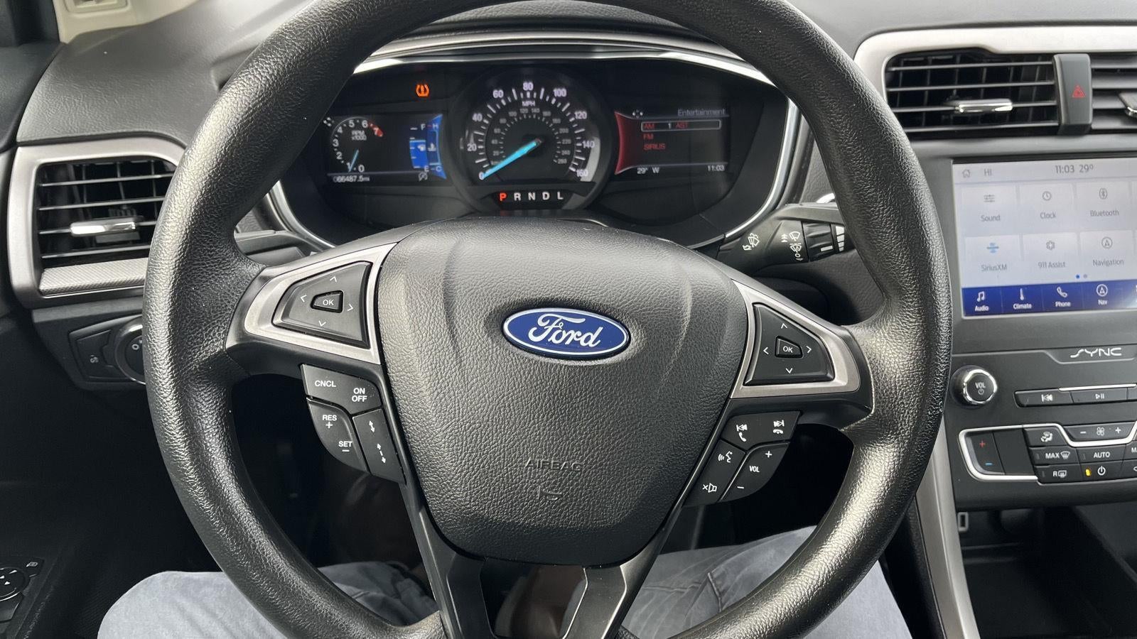 2020 Ford Fusion SE