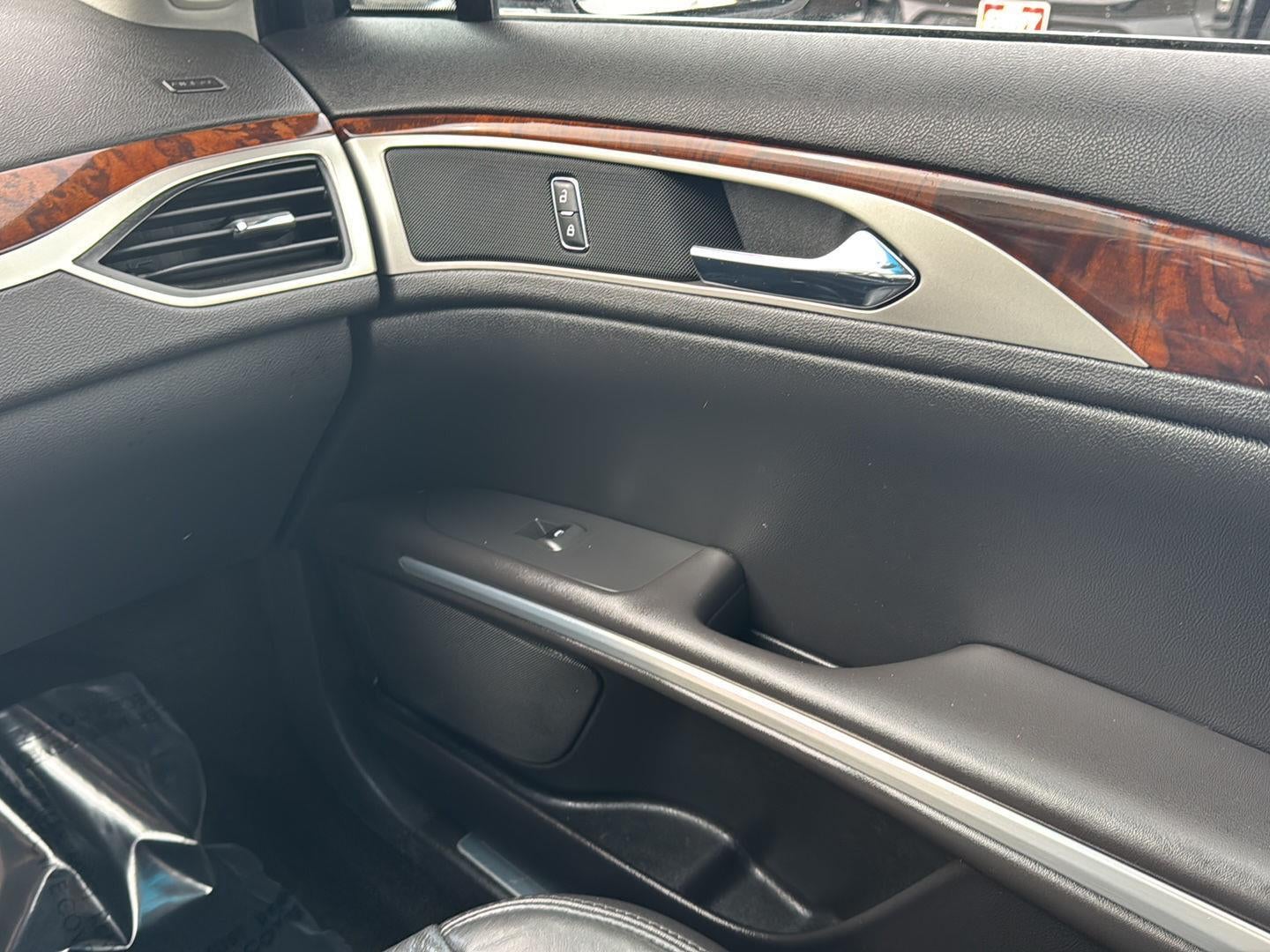 2014 Lincoln MKZ Hybrid