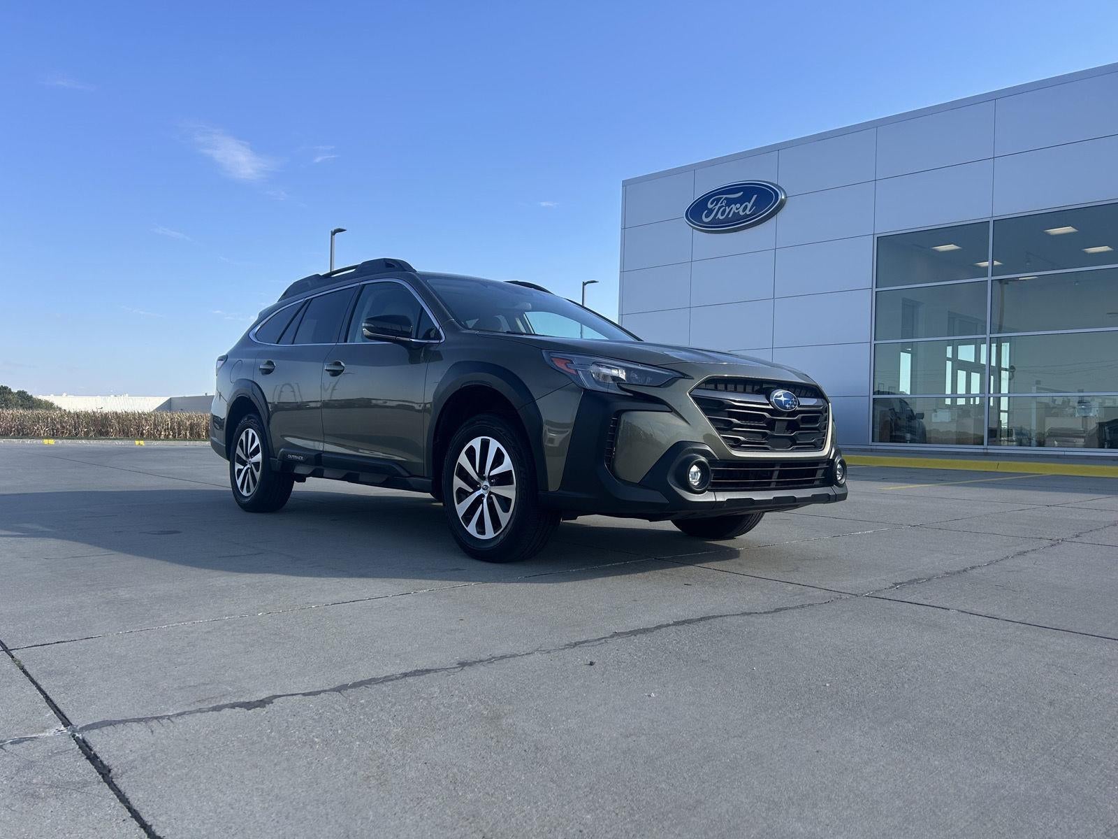 2023 Subaru Outback Premium