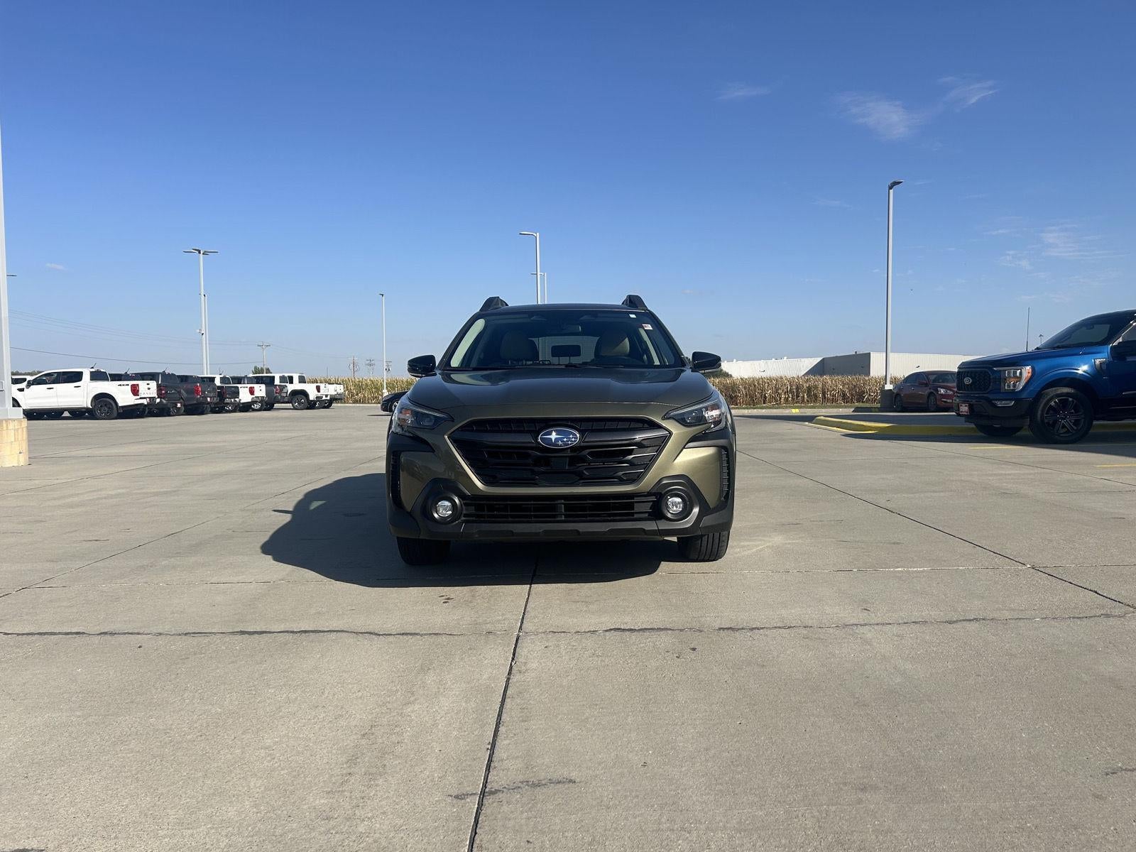 2023 Subaru Outback Premium