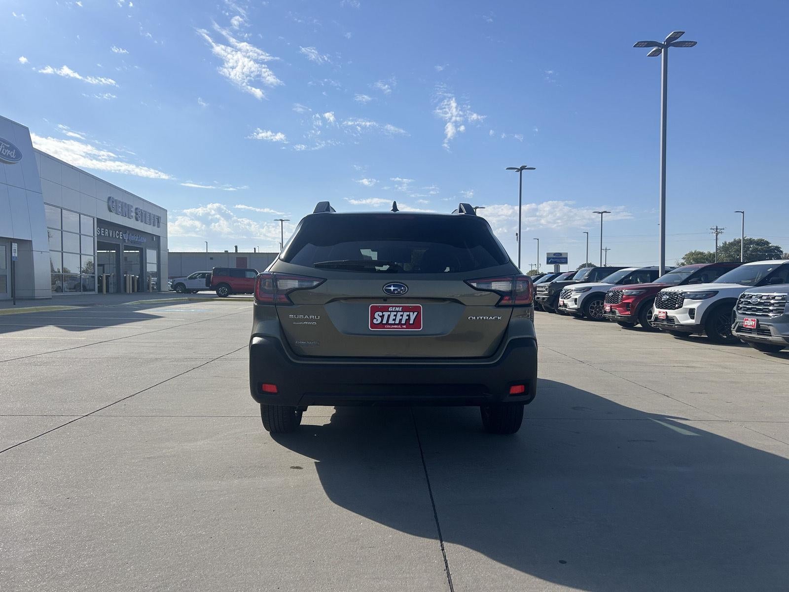2023 Subaru Outback Premium