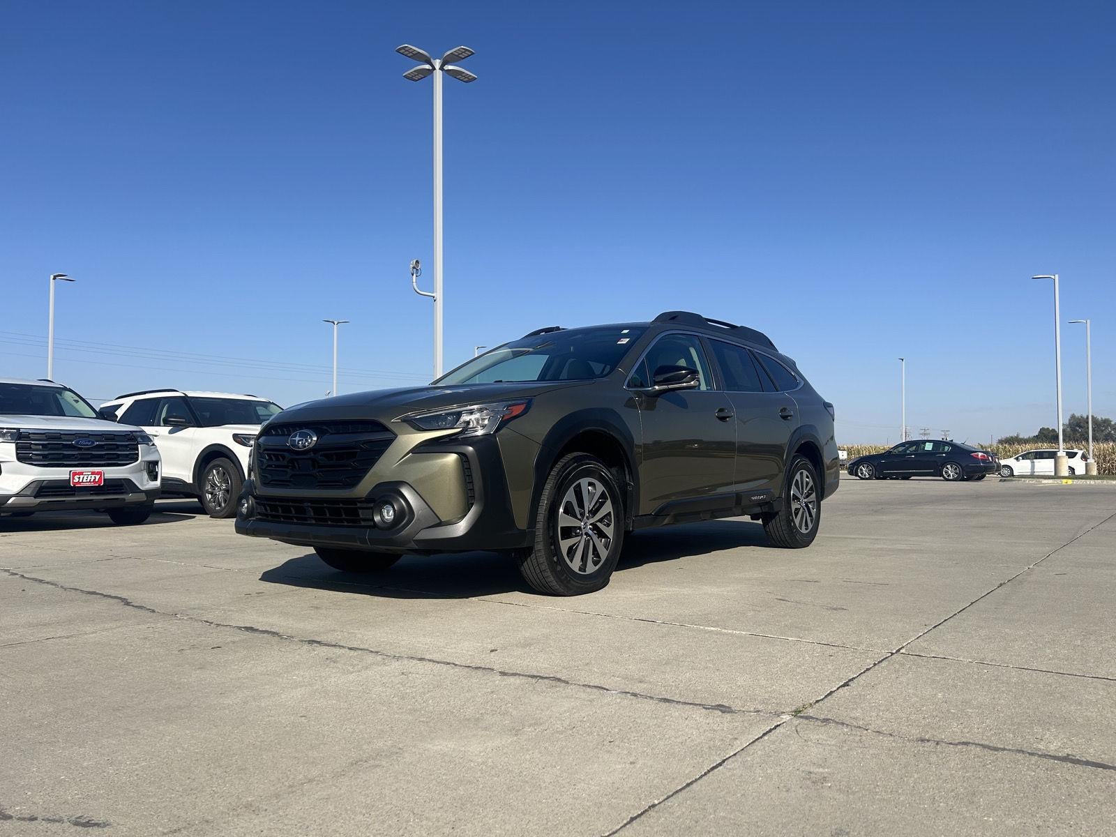 2023 Subaru Outback Premium