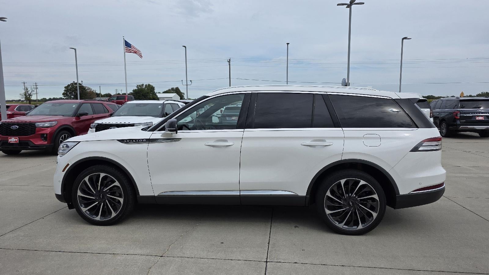 2022 Lincoln Aviator Reserve