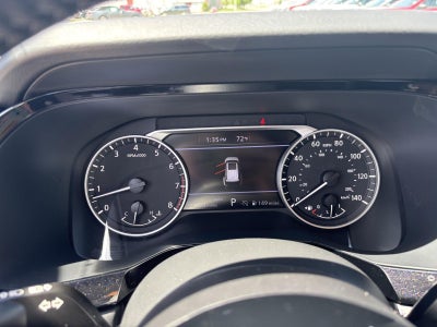 2023 Nissan Pathfinder SV