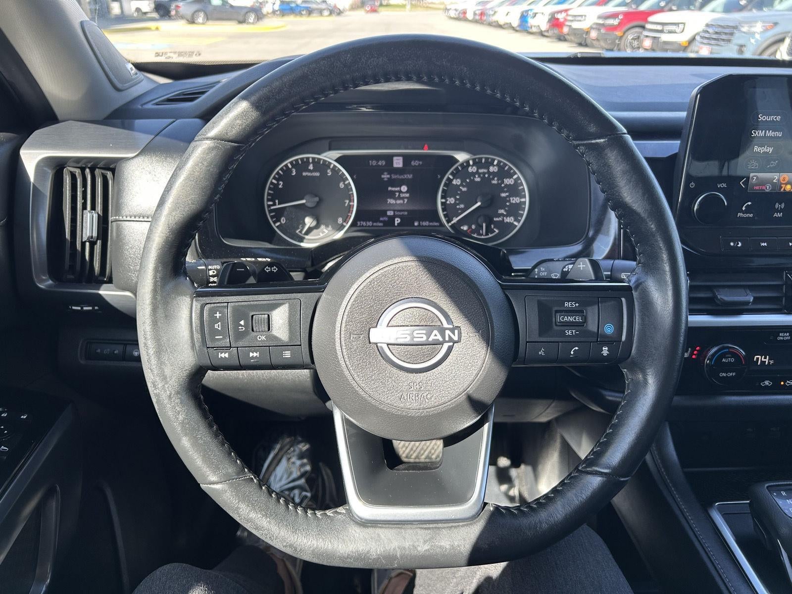 2023 Nissan Pathfinder SL