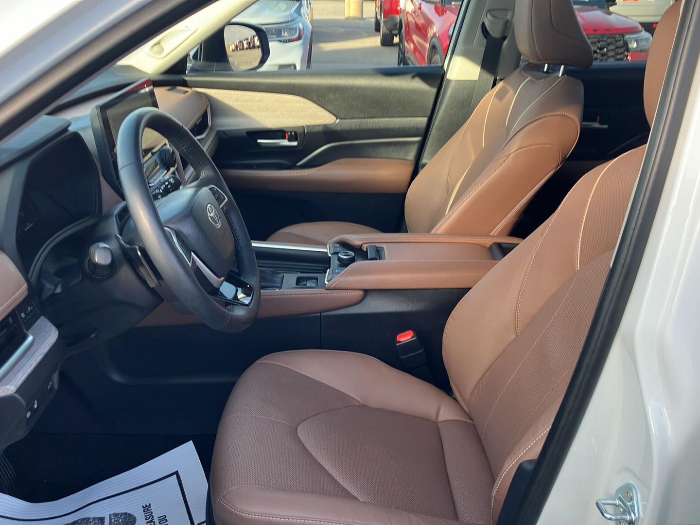 2024 Toyota Grand Highlander Platinum