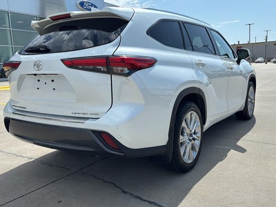 2022 Toyota HIGHLANDER AWD LIMITED Limited